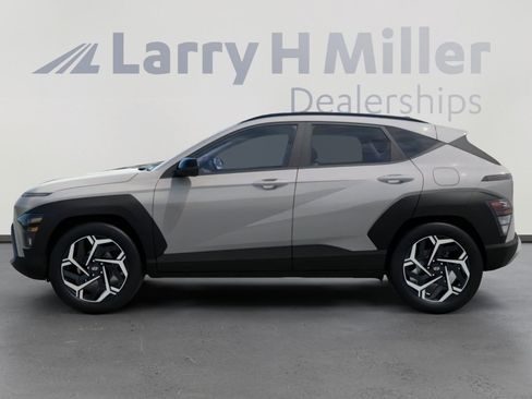 New 2026 Hyundai Kona SEL Premium FWD image 3