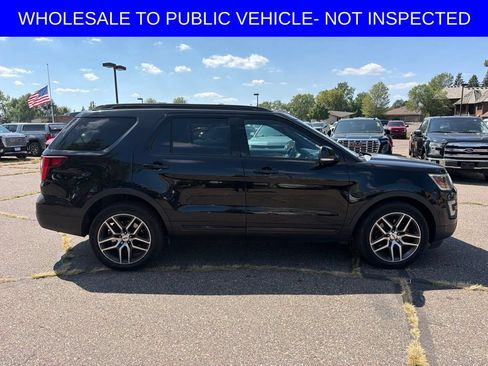 Used 2017 Ford Explorer Sport AWD/4WD image 4