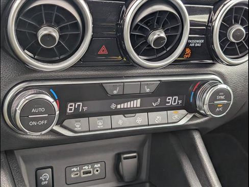 Used 2024 Nissan Sentra SR image 16