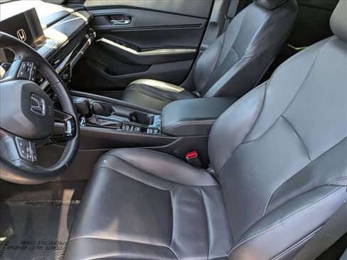Used 2023 Honda Accord Sport image 17