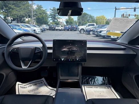 Used 2025 Tesla Model 3 Long Range image 19