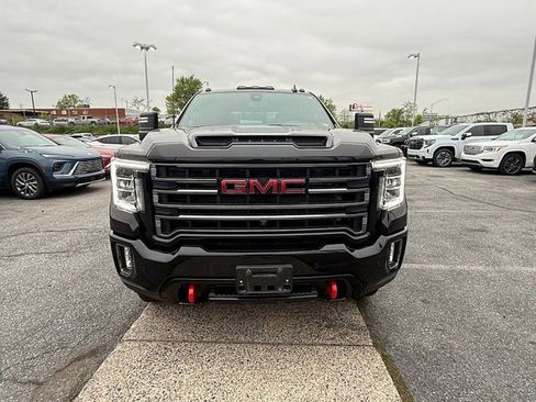 Used 2023 GMC Sierra 2500 AT4 w/ AT4 Premium Plus Package AWD/4WD image 11