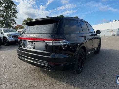 Used 2025 Lincoln Aviator Black Label image 10