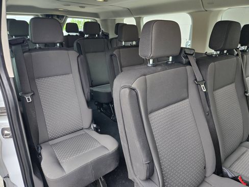 Used 2024 Ford Transit 350 XLT RWD image 36