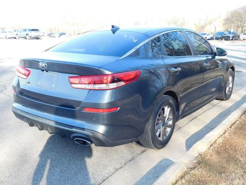 Used 2020 Kia Optima LX image 4