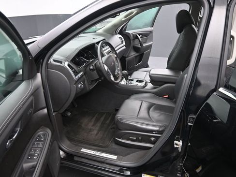 Used 2017 GMC Acadia Limited SLT image 9