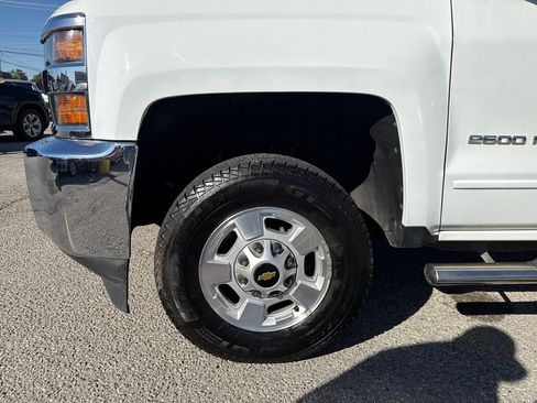 Used 2015 Chevrolet Silverado 2500 LT image 23