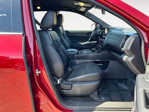 Used 2023 Nissan Pathfinder Rock Creek image 10