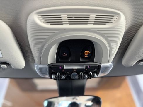 Used 2019 MINI Cooper Clubman S AWD/4WD image 35