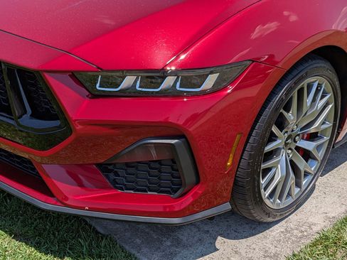 Used 2024 Ford Mustang GT Premium RWD image 8