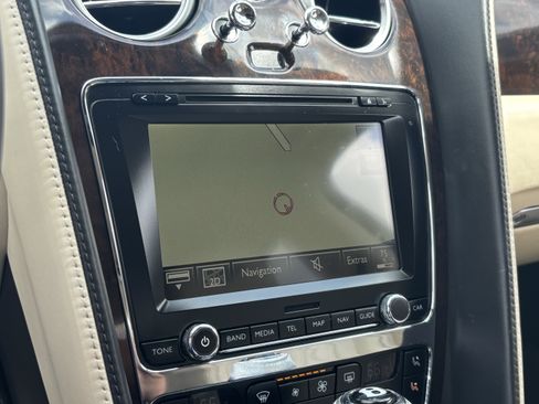 Used 2014 Bentley Flying Spur W12 AWD/4WD image 24