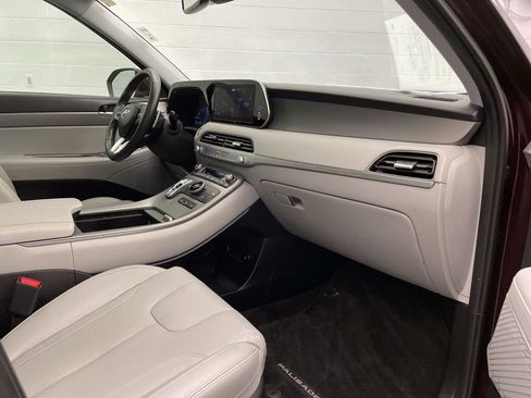 Used 2022 Hyundai Palisade SEL w/ Premium Package FWD image 24