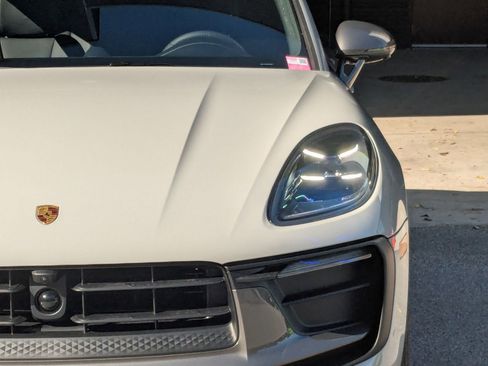 New 2026 Porsche Macan Turbo AWD/4WD image 12