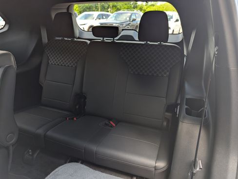 Used 2024 GMC Acadia Denali FWD image 19