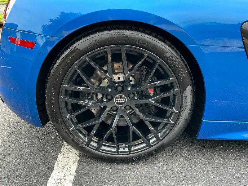 Used 2018 Audi R8 V10 AWD/4WD image 21