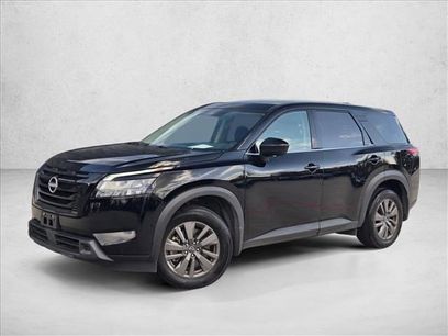 Used 2024 Nissan Pathfinder S