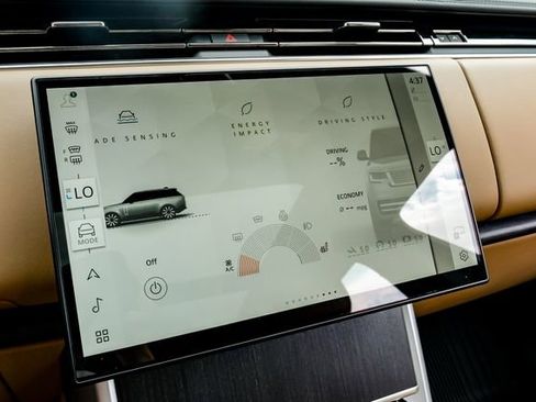 New 2026 Land Rover Range Rover SE AWD/4WD image 39