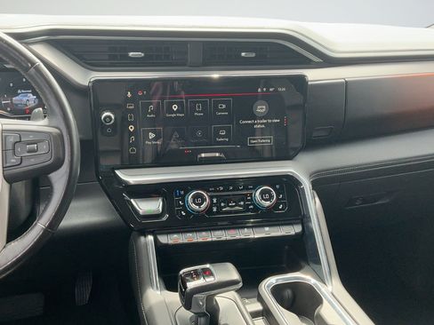 Used 2022 GMC Sierra 1500 Denali w/ Denali Reserve Package RWD image 8