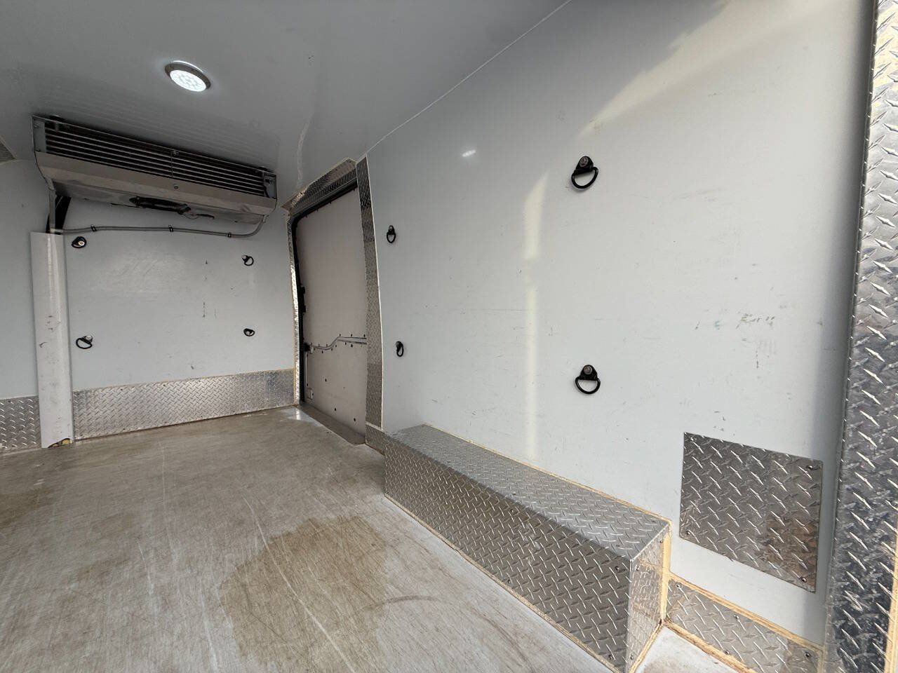 Used 2017 Ford Transit 250 148 Medium Roof RWD image 28