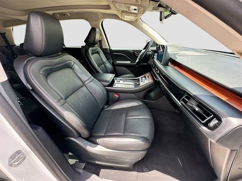 Used 2022 Lincoln Aviator Reserve w/ Equipment Group 201A image 31