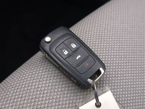 Used 2011 Chevrolet Cruze LS w/ Connectivity Package image 36