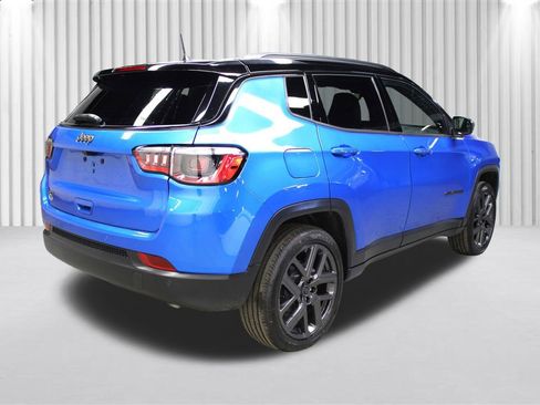 New 2026 Jeep Compass Limited image 3
