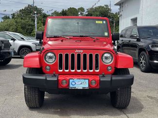Used 2018 Jeep Wrangler Unlimited Sahara w/ Connectivity Group AWD/4WD video 3