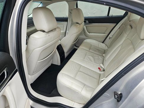 Used 2009 Lincoln MKS Base 4dr Sedan image 10