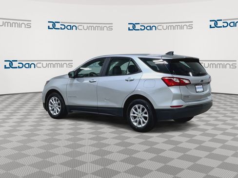 Used 2021 Chevrolet Equinox LS FWD image 7