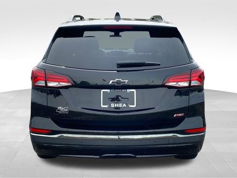 Used 2023 Chevrolet Equinox RS w/ LPO, Floor Liner Package FWD image 3