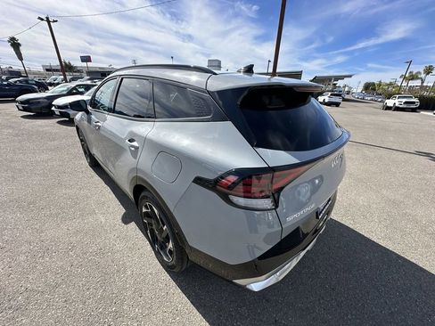 Used 2023 Kia Sportage SX image 32