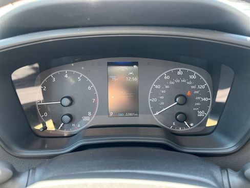Used 2025 Toyota Corolla LE FWD image 40