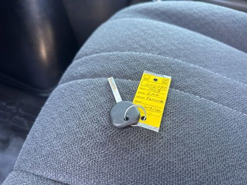 Used 2023 GMC Savana 2500 w/ Driver Convenience Package image 26