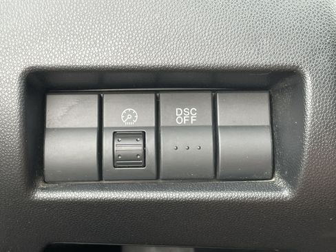 Used 2008 MAZDA MAZDA3 s Touring FWD image 23