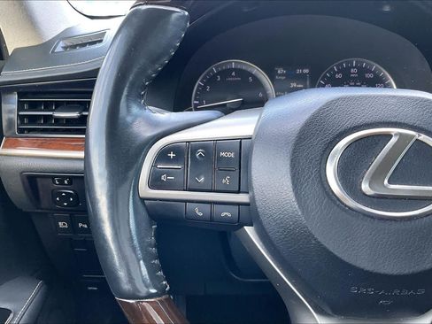 Used 2016 Lexus ES 350 w/ Premium Package w/Wood Trim FWD image 23