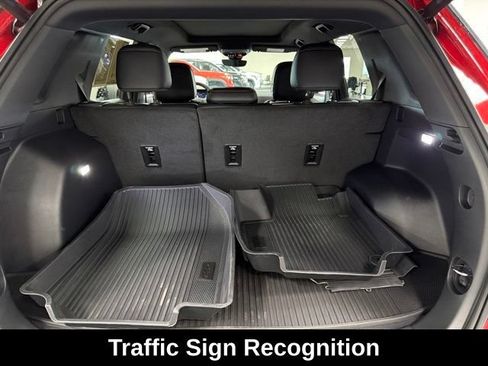 Used 2026 Chevrolet Equinox RS w/ Convenience Package III FWD image 13