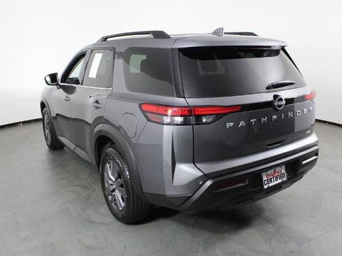Certified 2025 Nissan Pathfinder SV AWD/4WD image 16