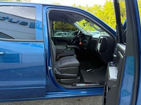 Used 2018 Chevrolet Silverado 1500 LT w/ All Star Edition AWD/4WD image 31