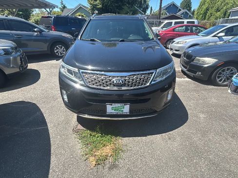 Used 2014 Kia Sorento SX w/ 3rd Row Package FWD image 2