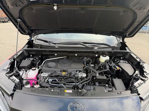 Used 2026 Toyota RAV4 XSE w/ Panoramic Sun Roof Package AWD/4WD image 29