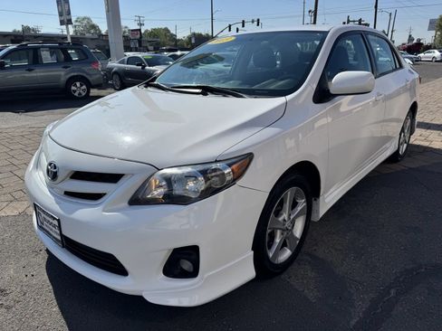 Used 2013 Toyota Corolla S FWD image 6