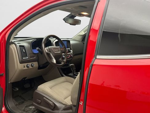 Used 2015 GMC Canyon SLE AWD/4WD image 10