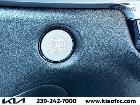 New 2026 Kia Sorento LX image 35