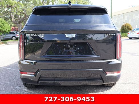 Used 2025 Cadillac Escalade IQ Sport 1 w/ Smart Trailering package AWD/4WD image 7