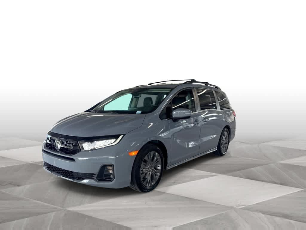 Certified 2025 Honda Odyssey Touring image 4