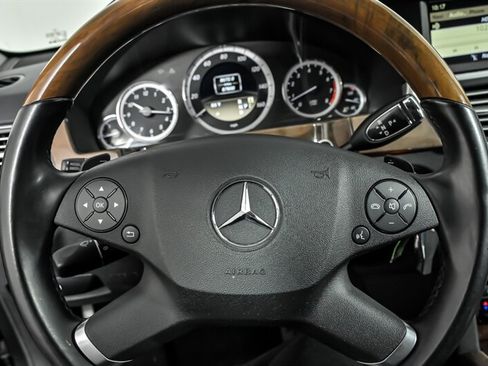 Used 2012 Mercedes-Benz E 350 4MATIC Sedan image 22