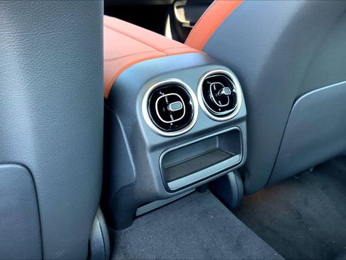 Certified 2024 Mercedes-Benz C 300 Sedan image 11