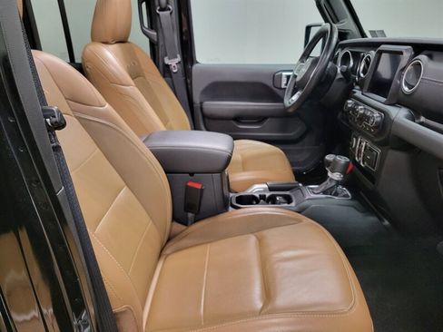 Used 2021 Jeep Wrangler Unlimited Sahara AWD/4WD image 66