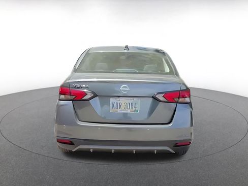 Used 2025 Nissan Versa SV FWD image 12