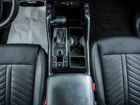 Used 2024 Kia Sorento SX Prestige image 28